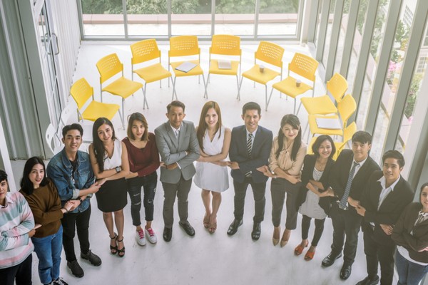 Hình ảnh biểu tượng cân bằng và hỗ trợ, minh họa chính sách cá cược có trách nhiệm và hỗ trợ người chơi tại nn88